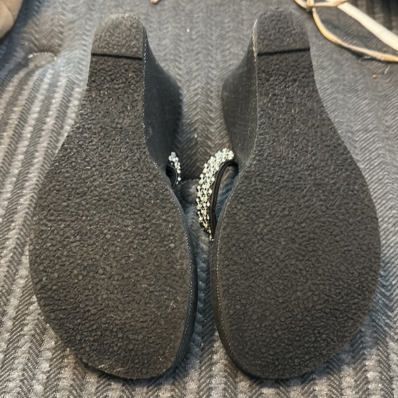 Black with silver size 9. Wedges. - Picture 4 of 4